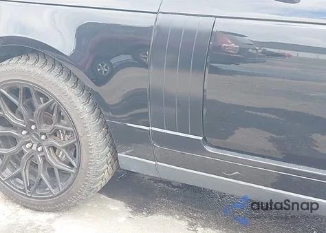 2019 Land Rover Range Rover 3.0L V6 Supercharged Hse z USA, uszkodzony, nr VIN SALGS2SV2KA534071